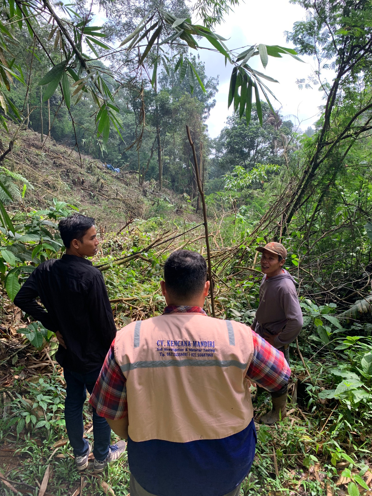 Survey Topografi - CV Kencana Mandiri